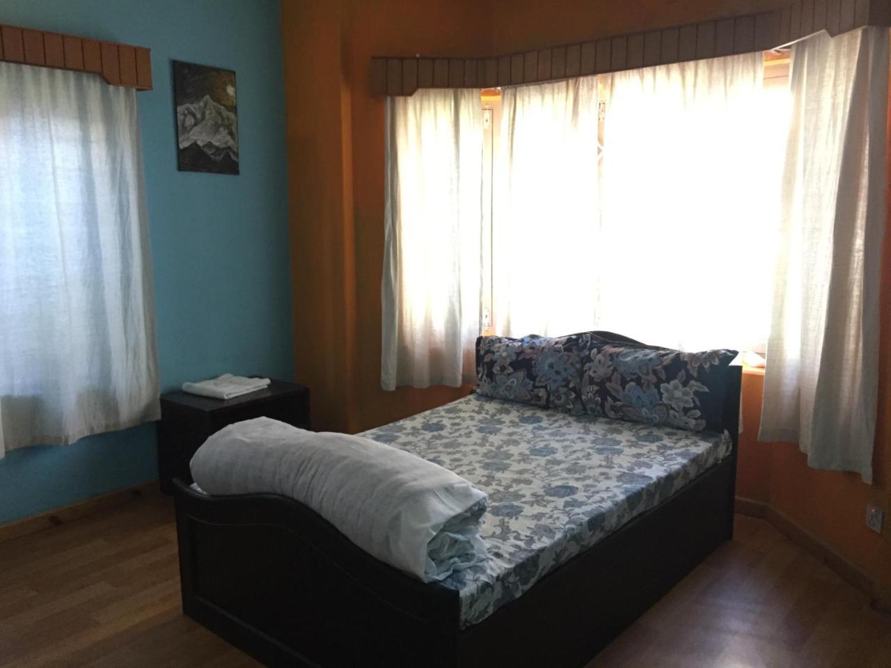 Nepalaya Eco Hostel Pokhara Buitenkant foto